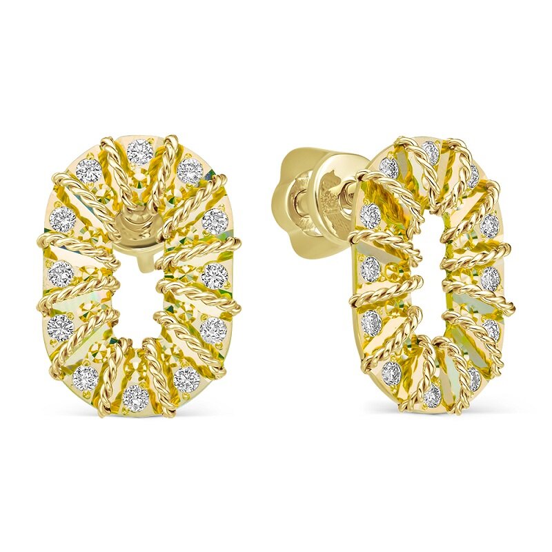 Серьги из желтого золота с бриллиантами